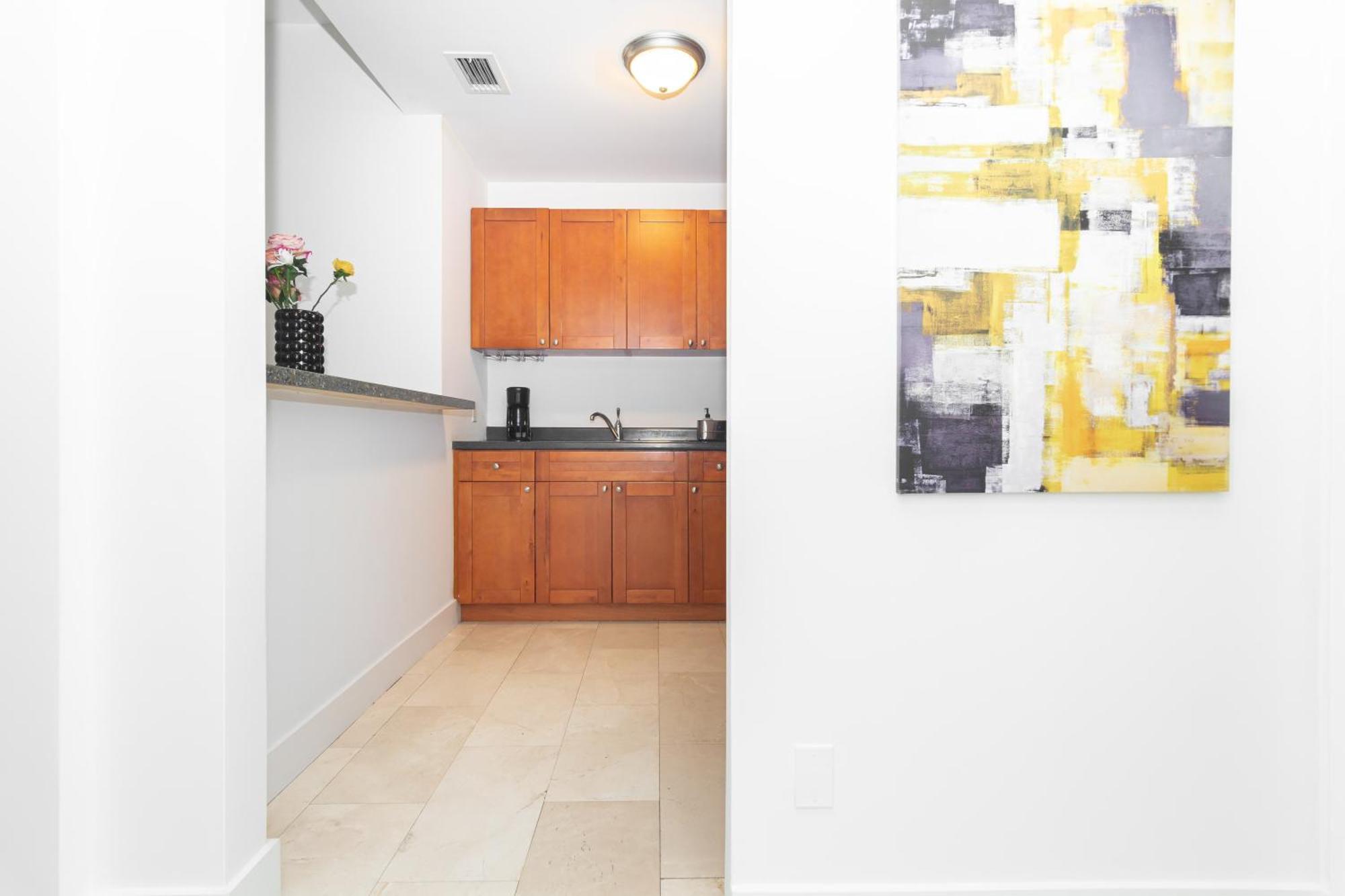 1 Bdrm Apartment - Heart Of Downtown - 5 Min To Wynwood マイアミ エクステリア 写真