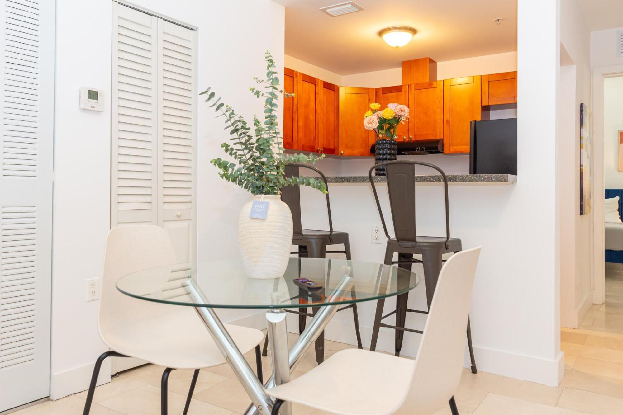 1 Bdrm Apartment - Heart Of Downtown - 5 Min To Wynwood マイアミ エクステリア 写真